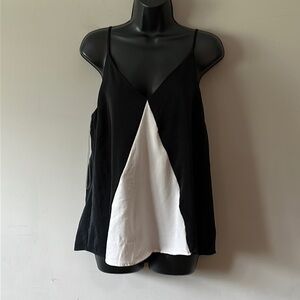 Gilli V-Neck Spaghetti Strap Camisole Tank Top Ivory Black Soft NWT Women Large